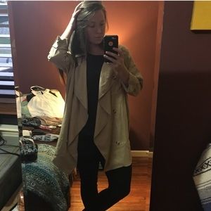 NEVER WORN Trench Coat!